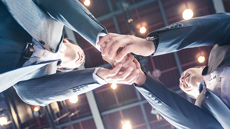 調達サービス統括部